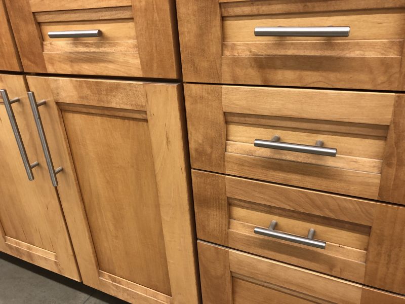 Kitchen Cabinets Refacing detail