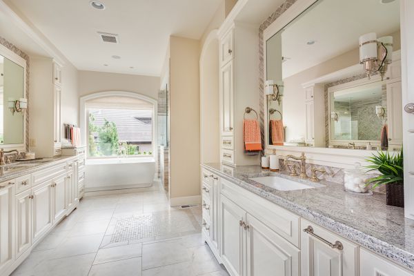 Bathroom Cabinet Repair in College Station