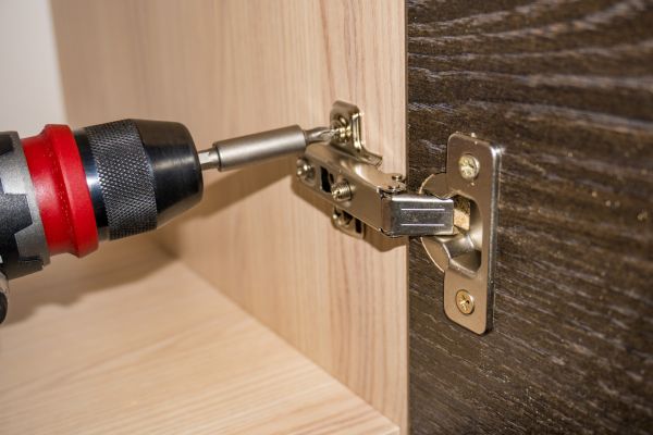 Cabinet Hinge Replacement in College Station